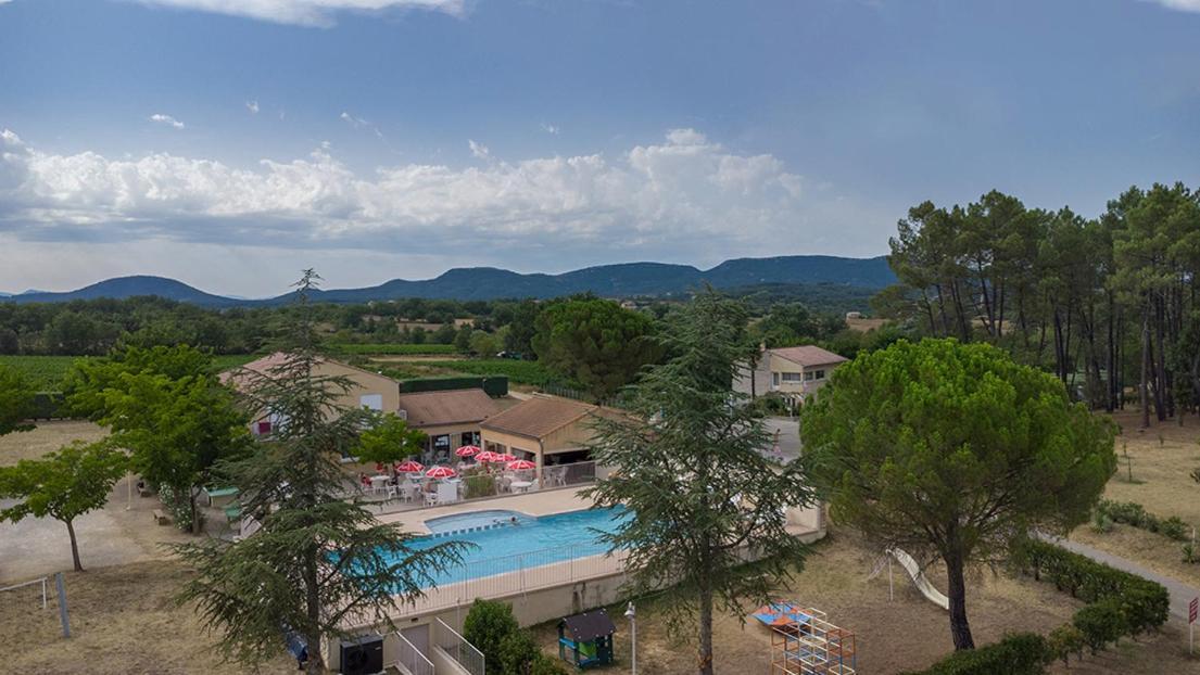 Camping La Rouviere Les Pins Vagnas Buitenkant foto