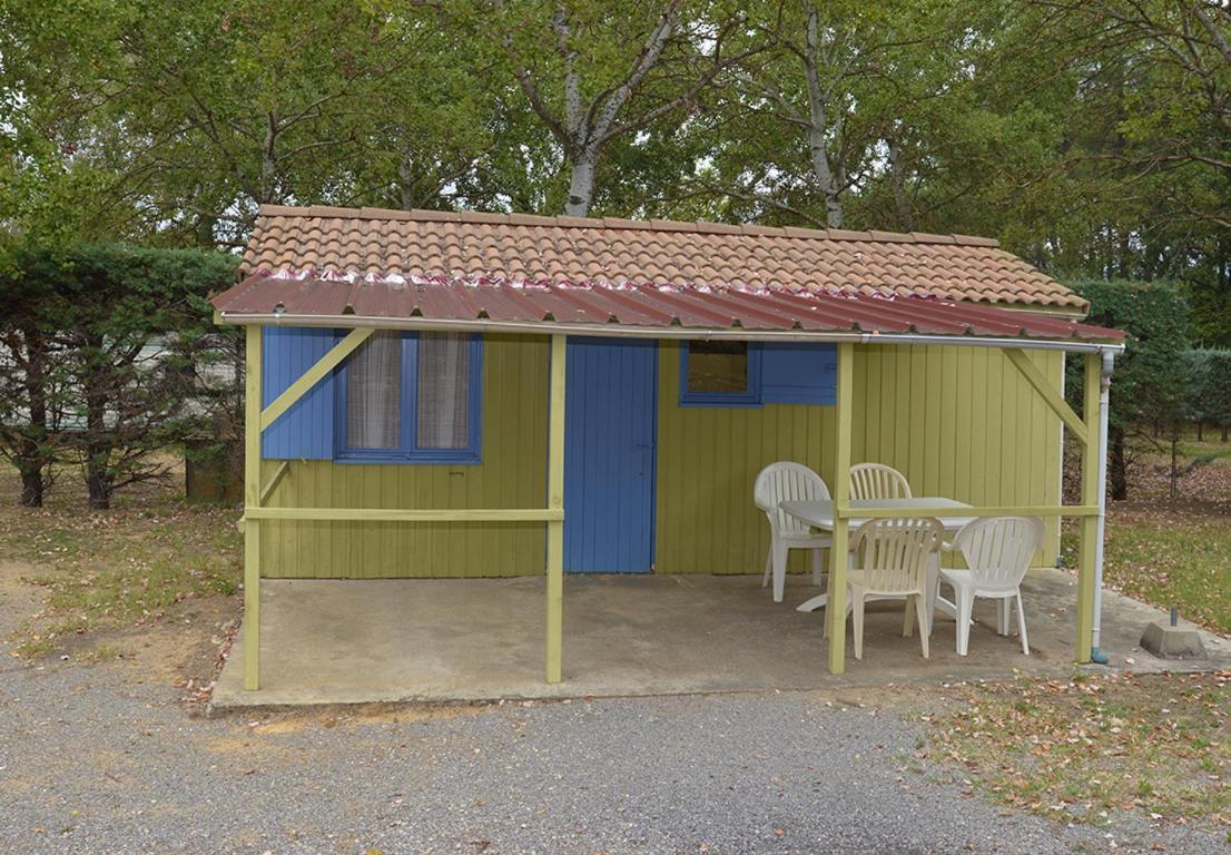 Camping La Rouviere Les Pins Vagnas Buitenkant foto